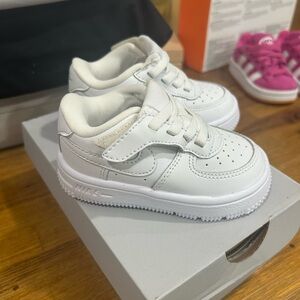 Force1 Kids White Sneakers